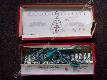 Nálezový stav, ale ide sa renovovať. Záručný list tam je a v červenej škatulke tento ročník moc nebol.